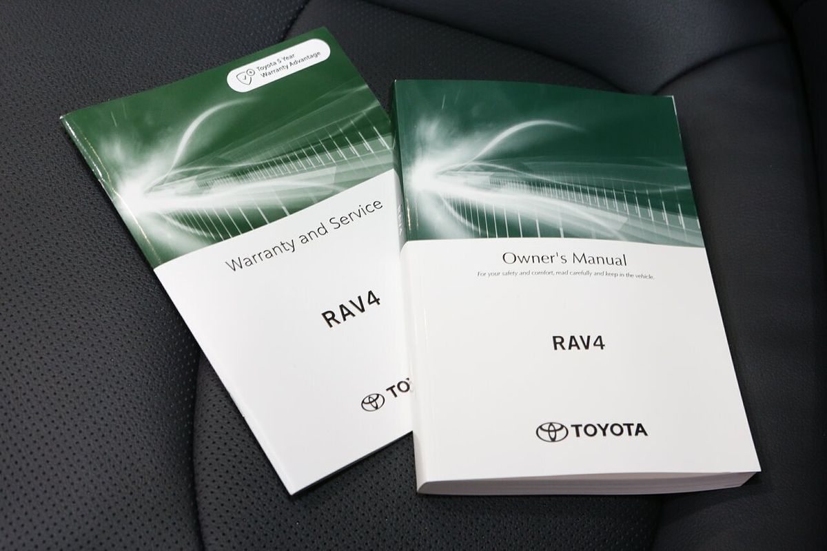 2025 Toyota RAV4 Cruiser AXAH54R