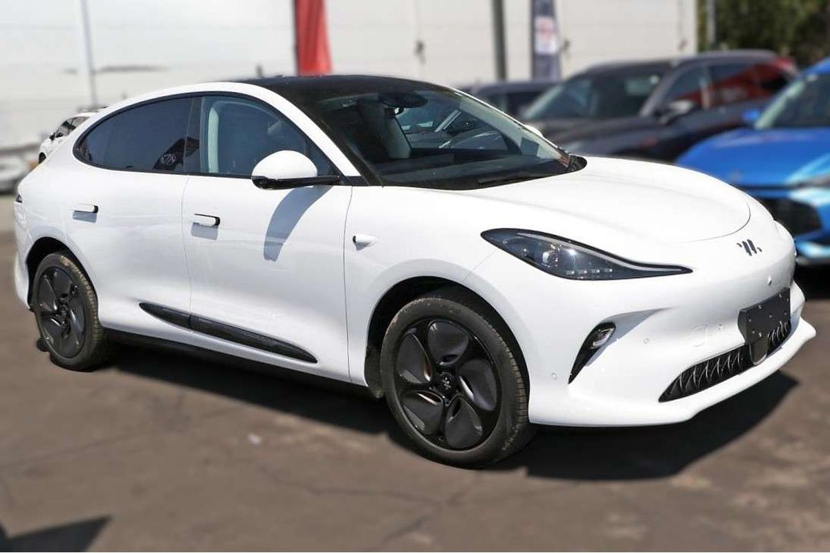 2025 MG IM6 Premium S12L