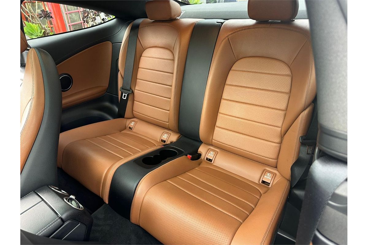 2021 Mercedes-Benz 200  C205 MY21.5