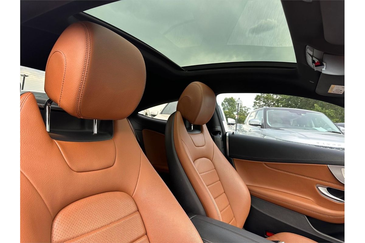 2021 Mercedes-Benz 200  C205 MY21.5