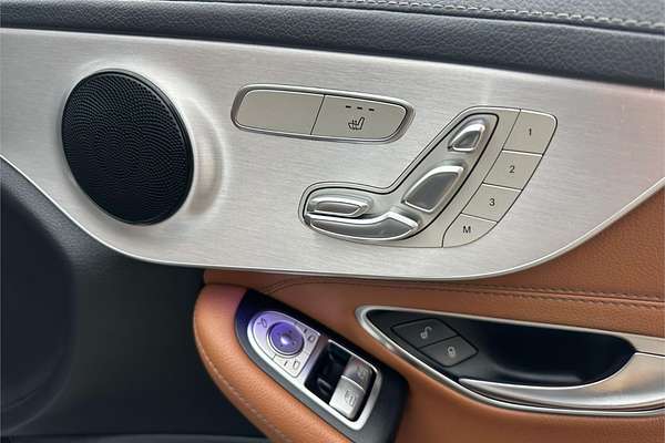 2021 Mercedes-Benz 200  C205 MY21.5