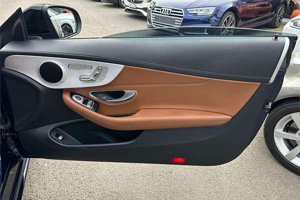 2021 Mercedes-Benz 200  C205 MY21.5