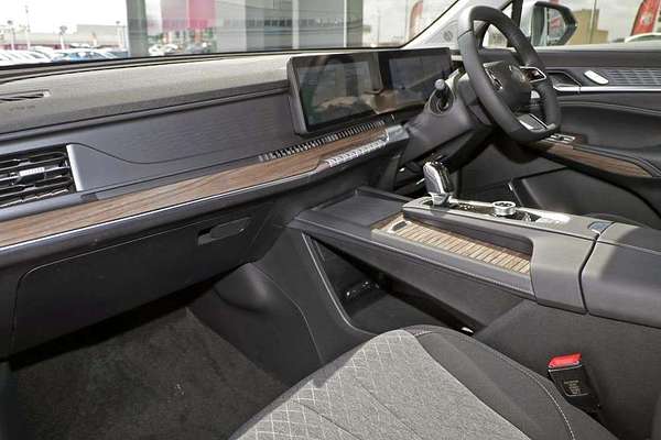 2025 MG QS Excite IS31