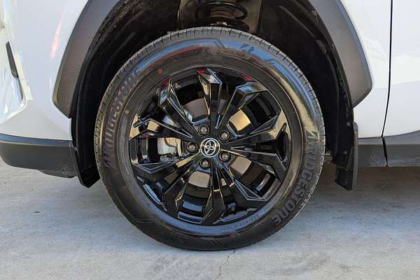 2024 Toyota RAV4 Cruiser AXAH52R