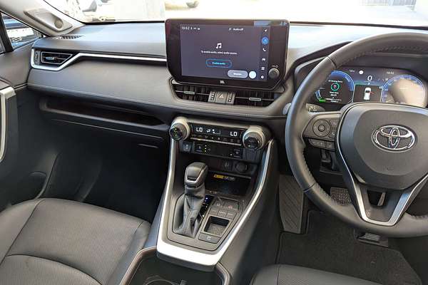 2024 Toyota RAV4 Cruiser AXAH52R