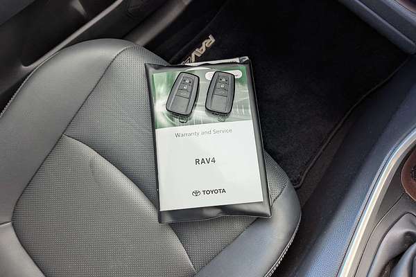 2024 Toyota RAV4 Cruiser AXAH52R