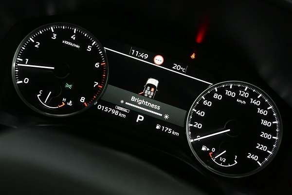 2024 Mitsubishi Outlander LS ZM