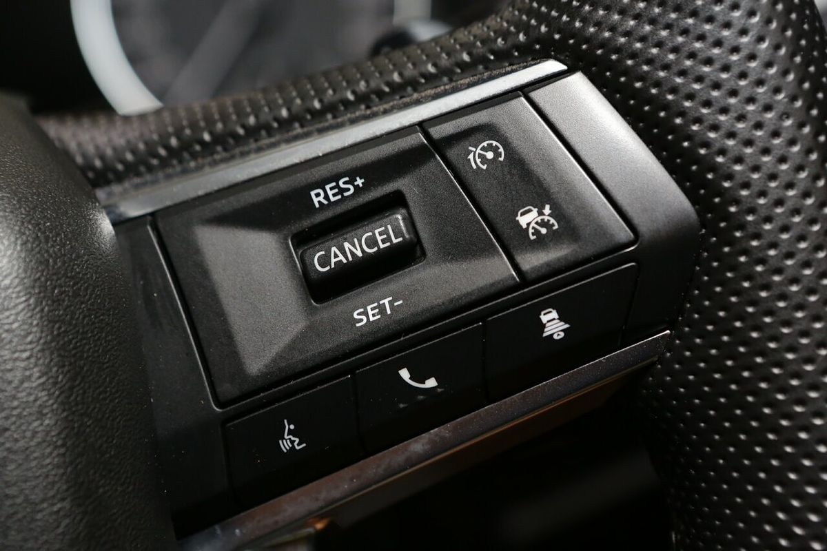 2024 Mitsubishi Outlander LS ZM