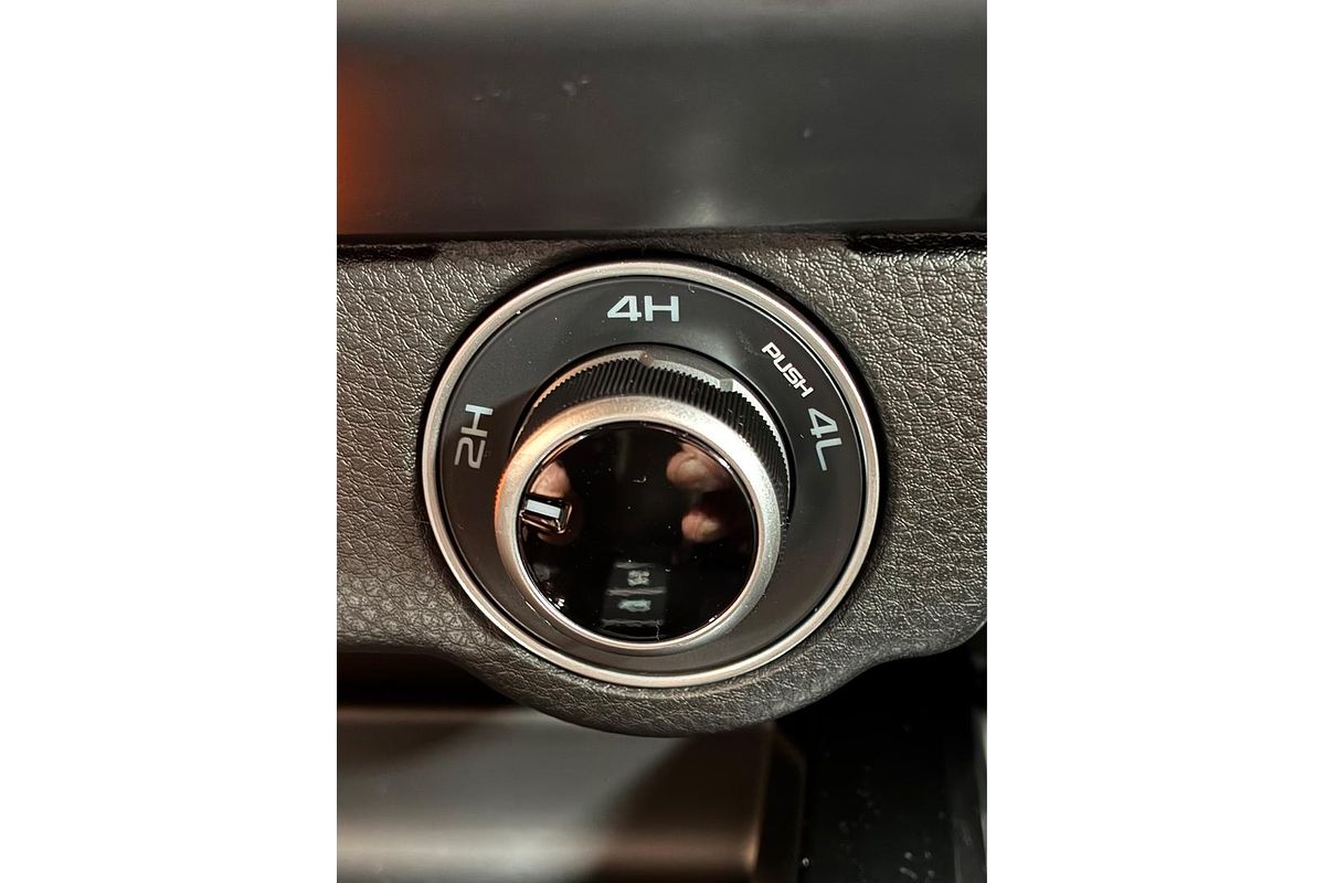 2025 Isuzu D-MAX X-TERRAIN 4X4