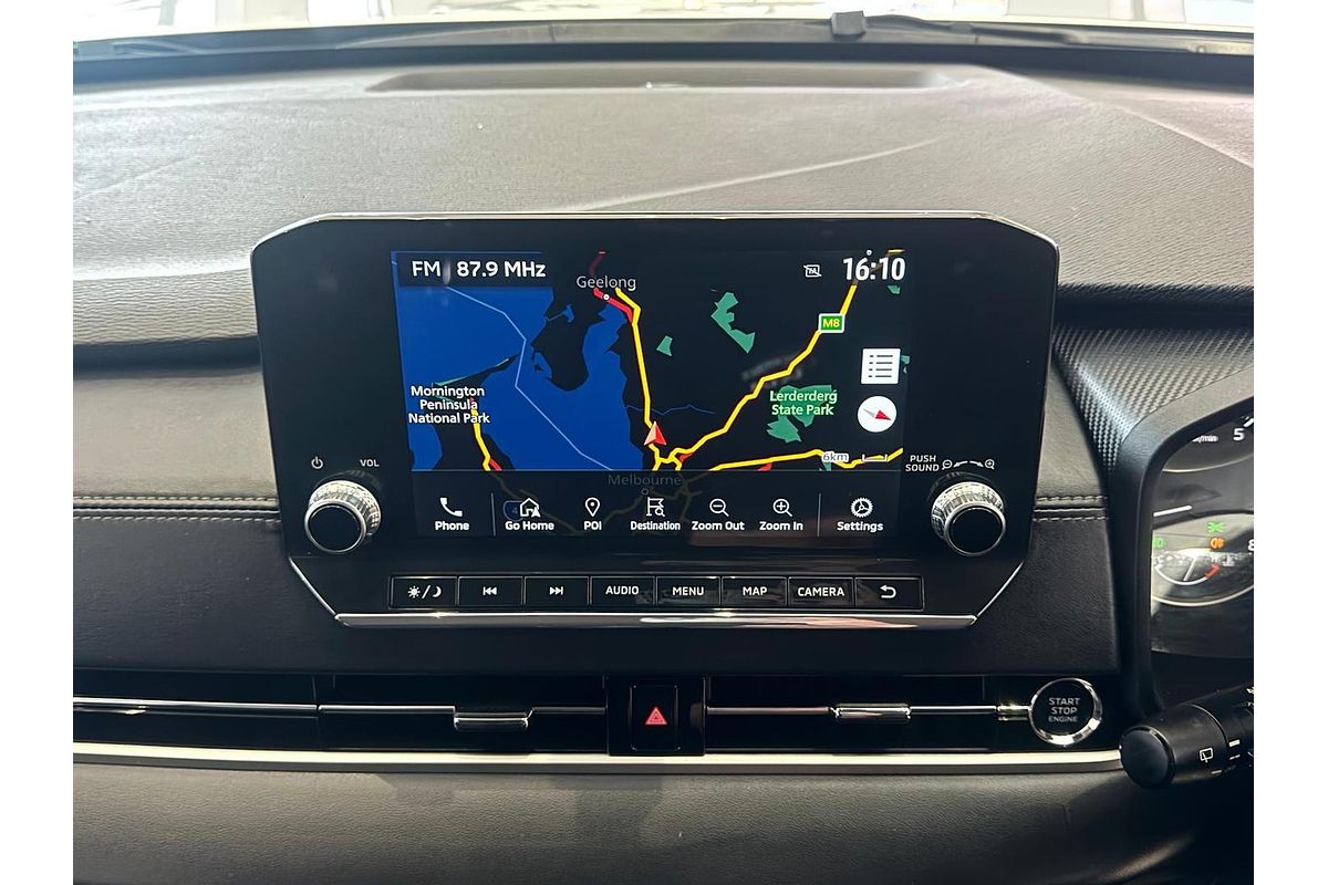 2024 Mitsubishi Outlander LS ZM