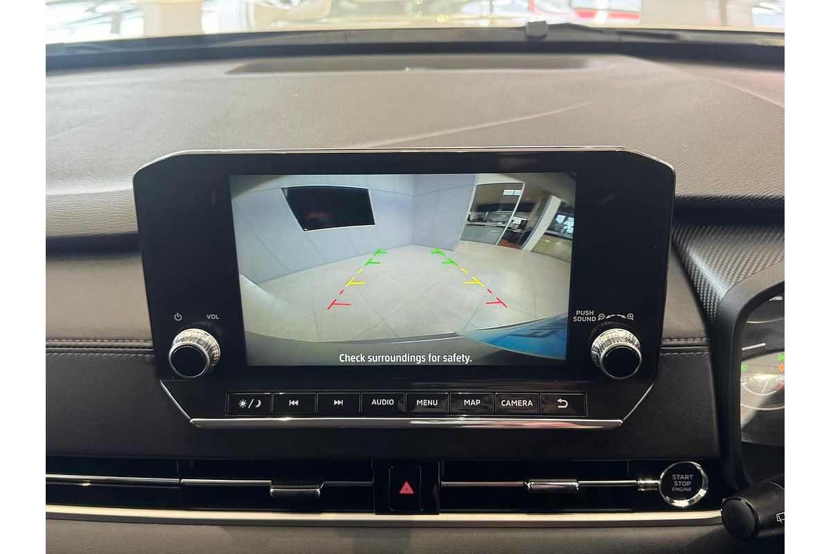 2024 Mitsubishi Outlander LS ZM