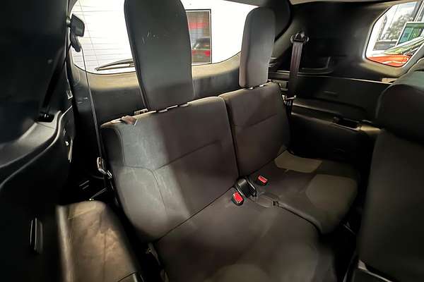 2024 Mitsubishi Outlander LS ZM