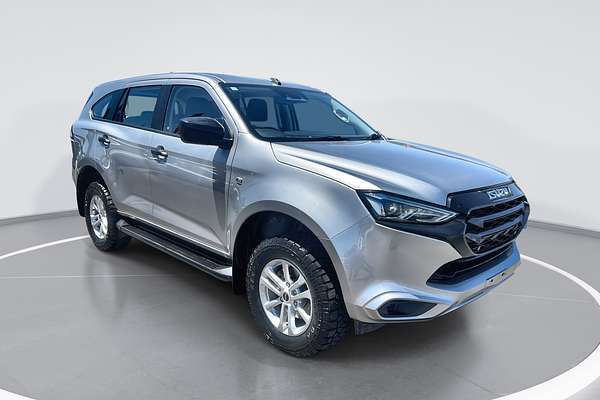 2022 Isuzu MU-X LS-M