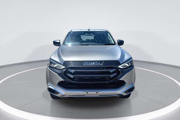 2022 Isuzu MU-X LS-M