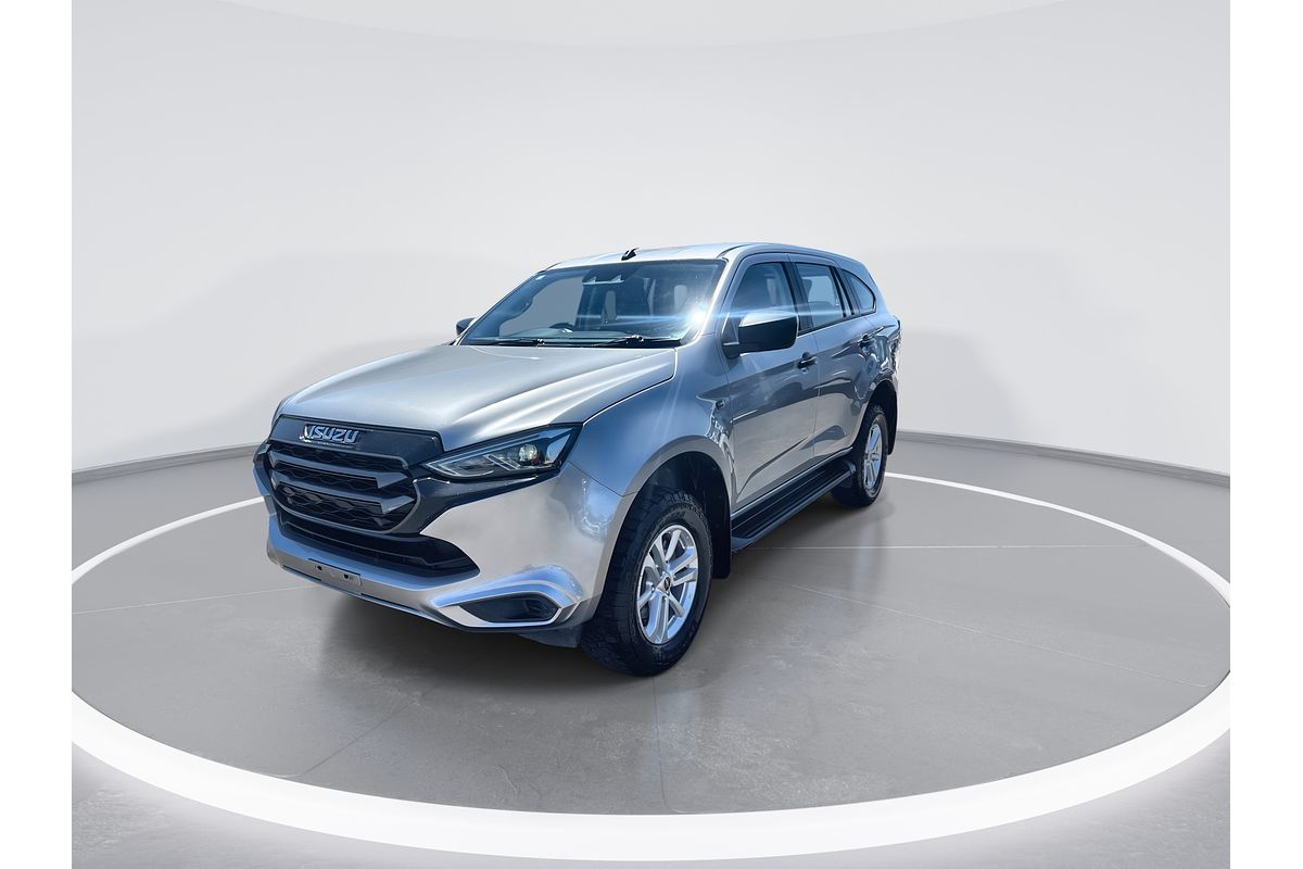 2022 Isuzu MU-X LS-M