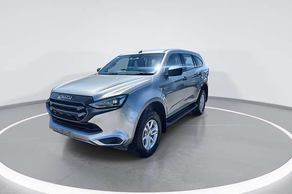 2022 Isuzu MU-X LS-M