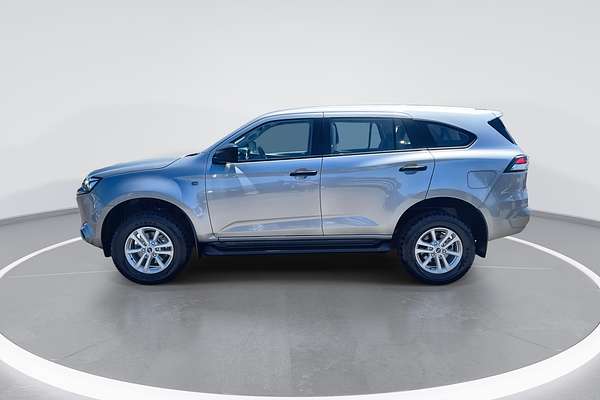 2022 Isuzu MU-X LS-M