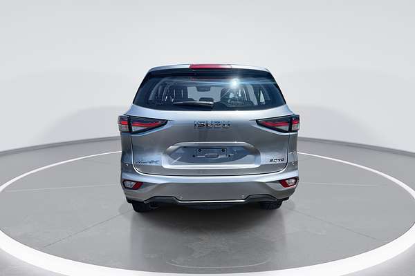 2022 Isuzu MU-X LS-M