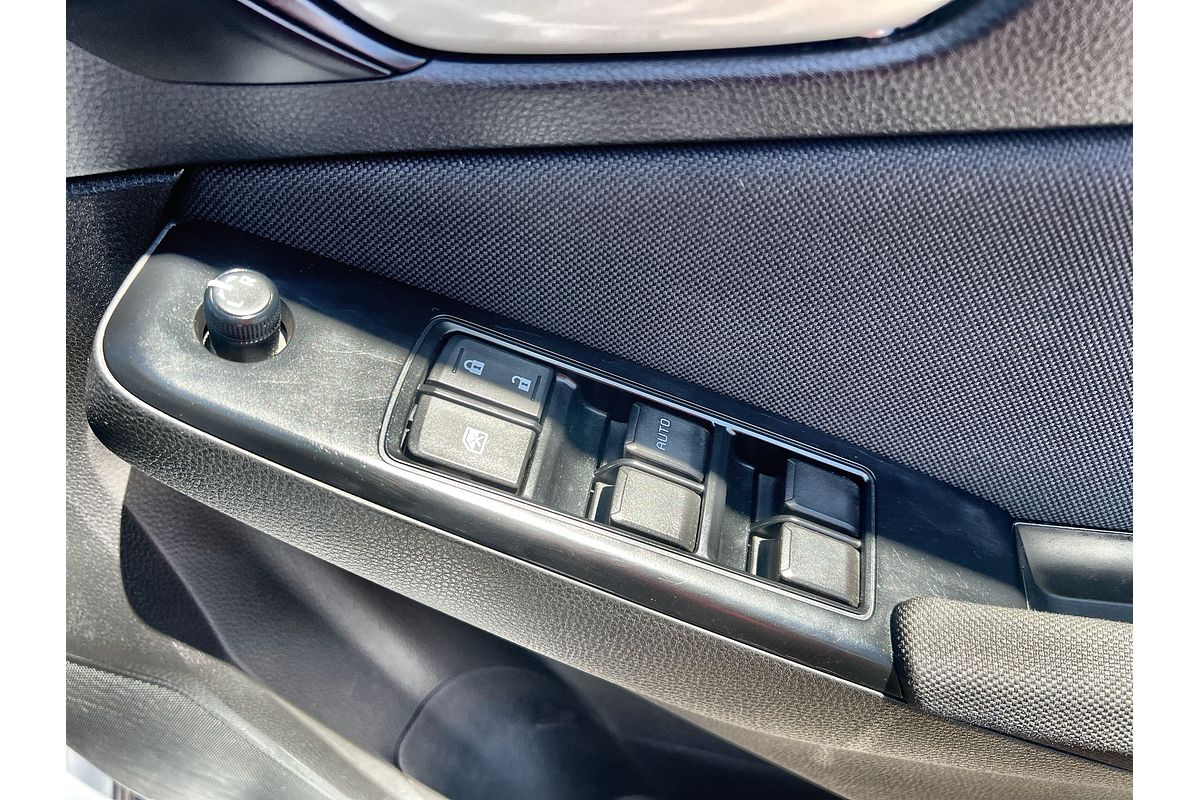 2022 Isuzu MU-X LS-M