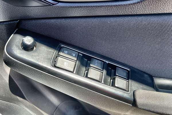 2022 Isuzu MU-X LS-M