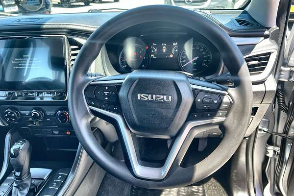 2022 Isuzu MU-X LS-M