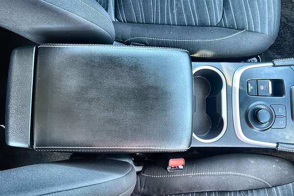 2022 Isuzu MU-X LS-M