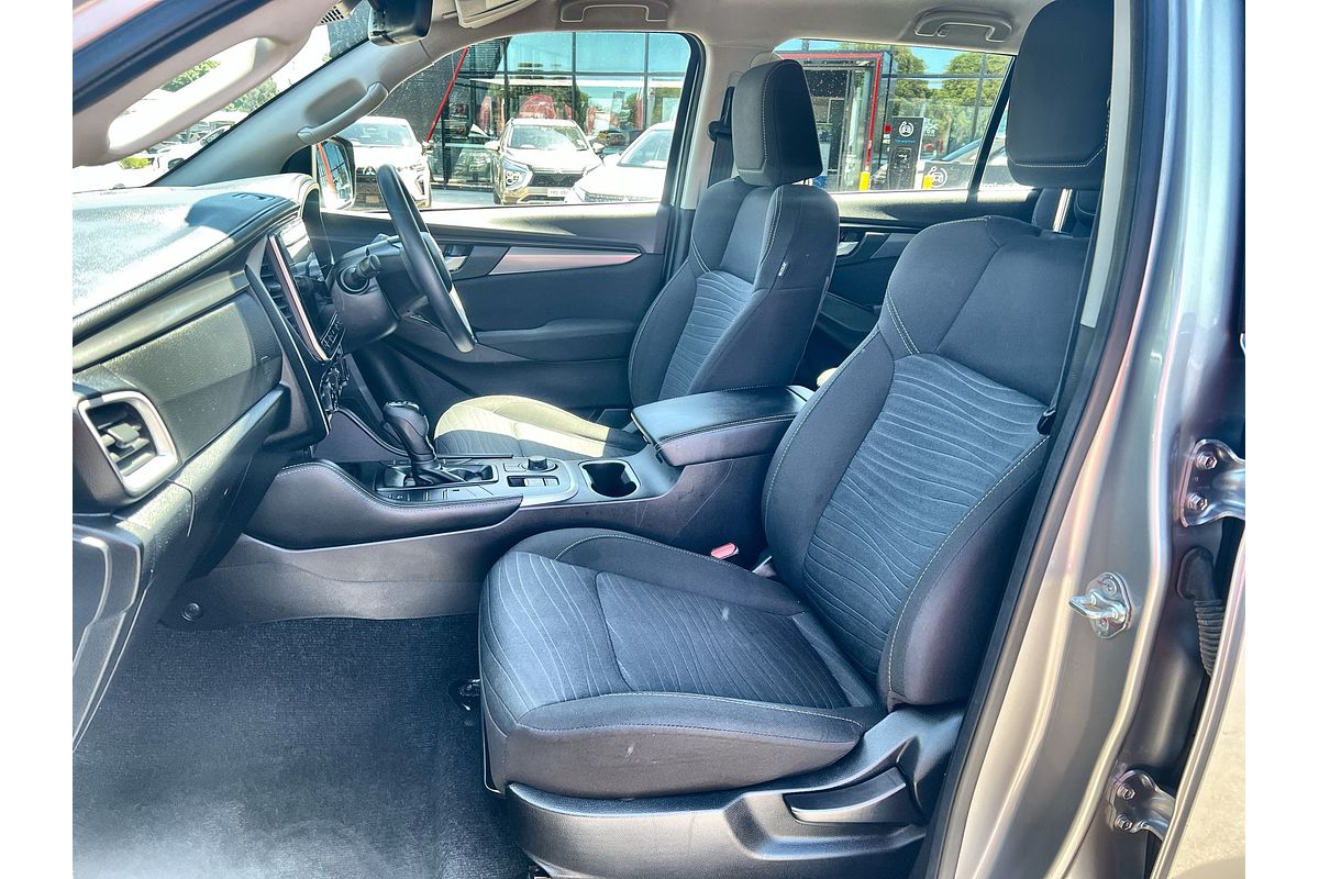 2022 Isuzu MU-X LS-M