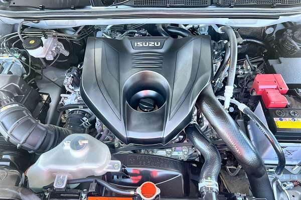 2022 Isuzu MU-X LS-M