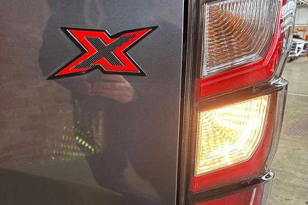 2025 Isuzu D-MAX X-TERRAIN 4X4