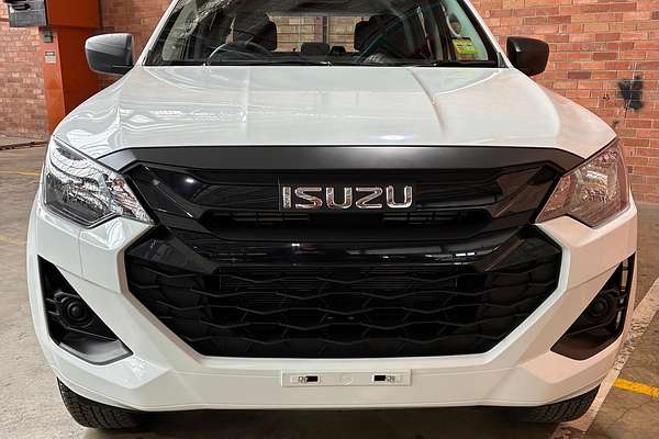 2025 Isuzu D-MAX SX High Ride Rear Wheel Drive