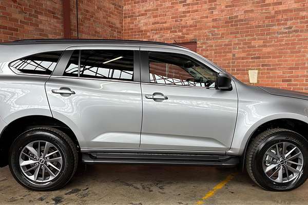 2025 Isuzu MU-X LS-U