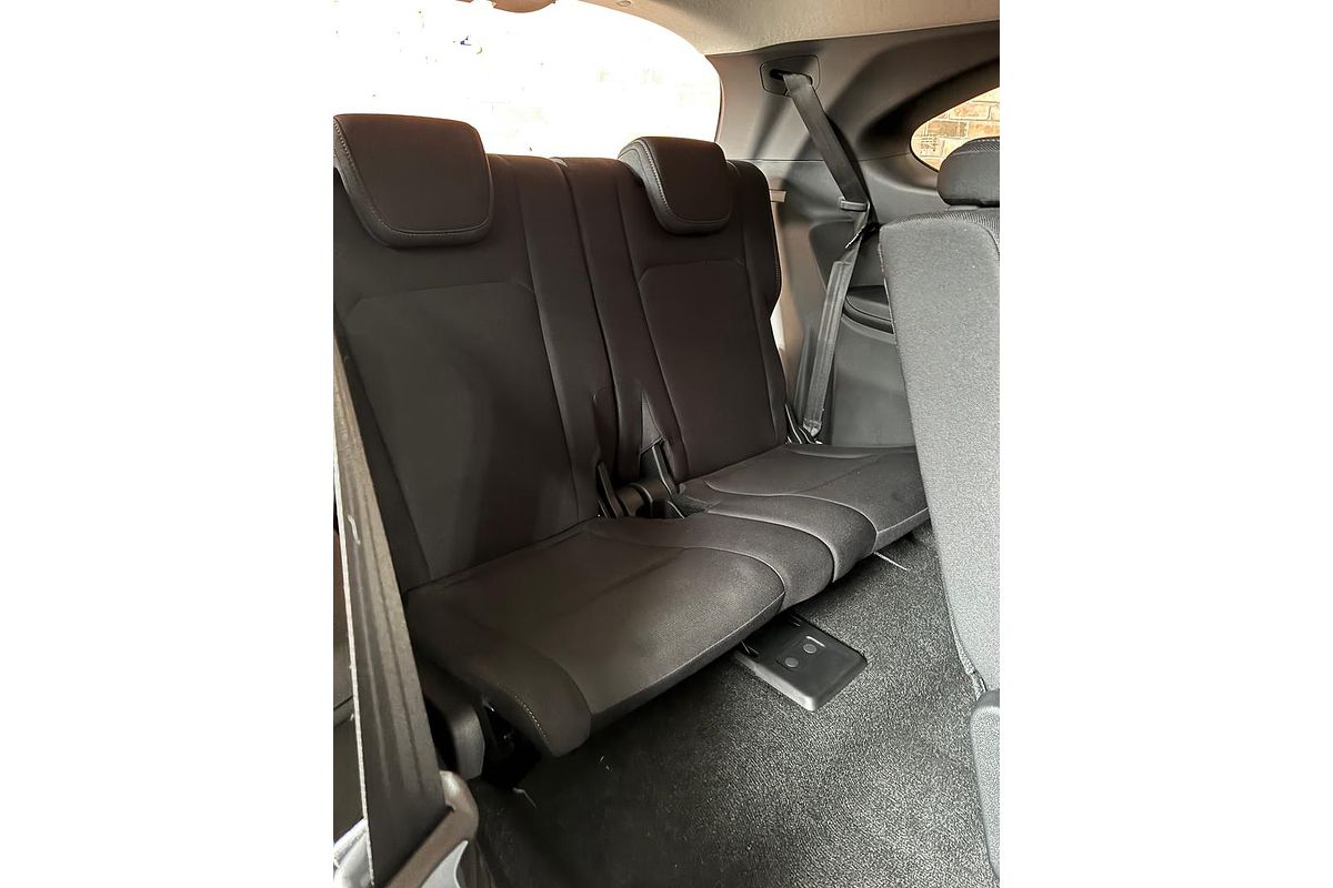 2025 Isuzu MU-X LS-U