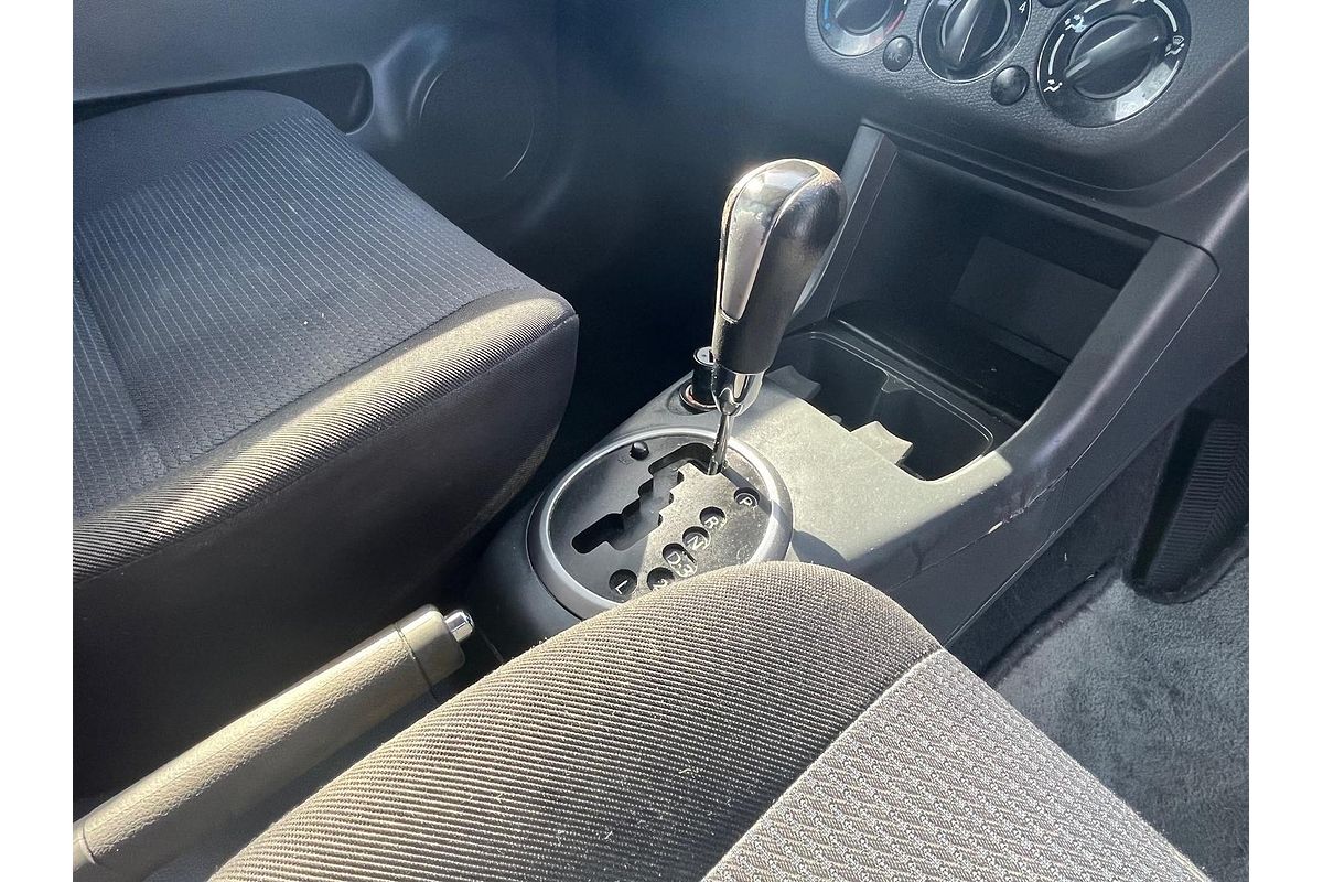 2008 Suzuki Swift GLX RS415