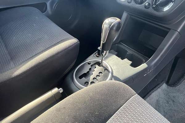 2008 Suzuki Swift GLX RS415