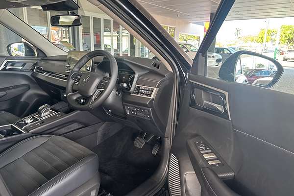 2024 Mitsubishi Outlander PHEV Aspire ZM