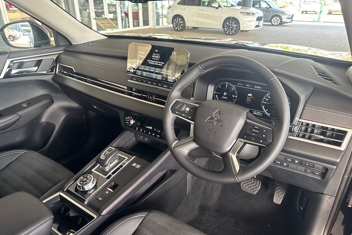 2024 Mitsubishi Outlander PHEV Aspire ZM