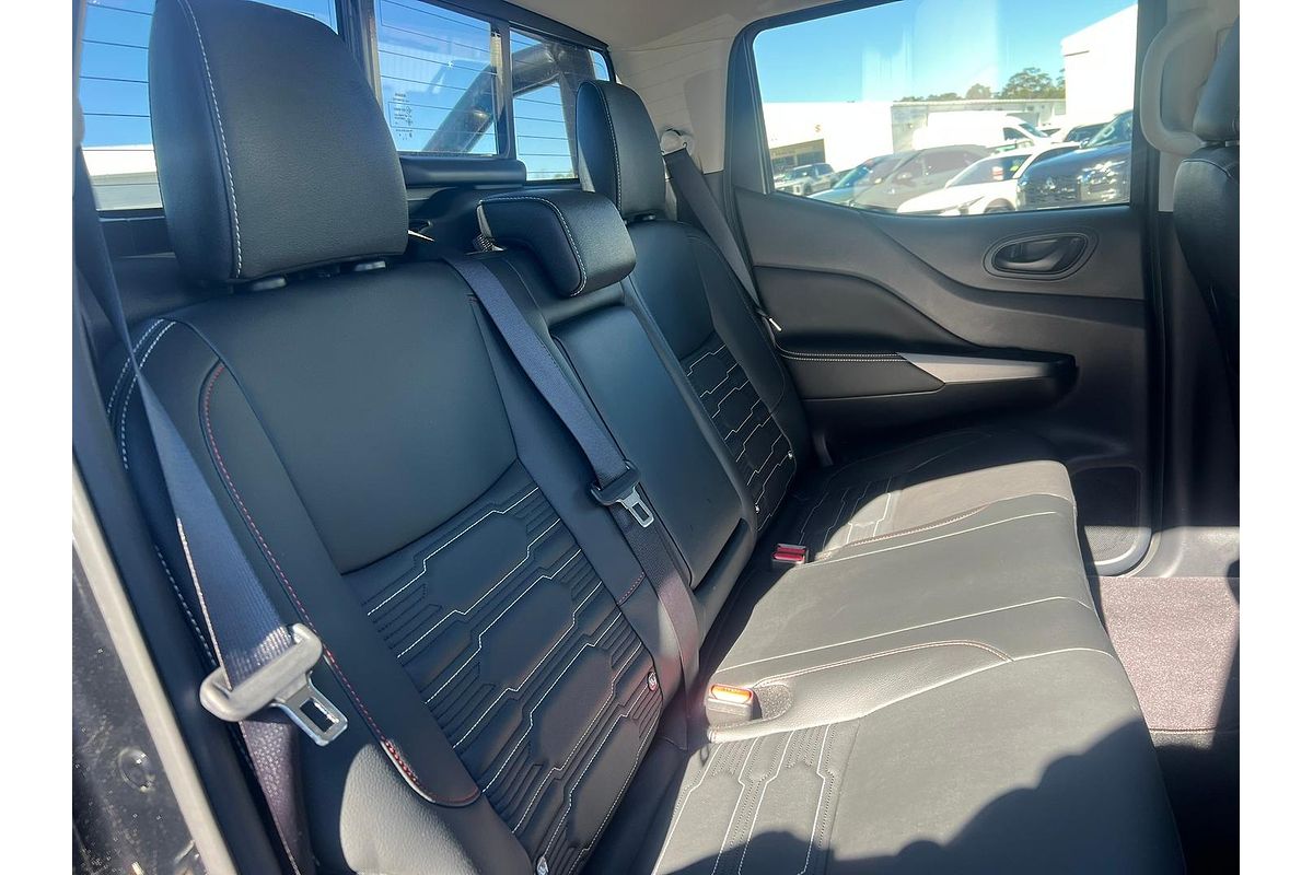 2025 Nissan Navara PRO-4X D23 4X4