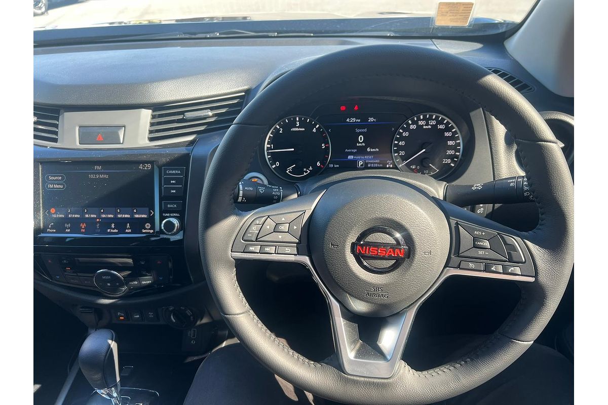 2025 Nissan Navara PRO-4X D23 4X4