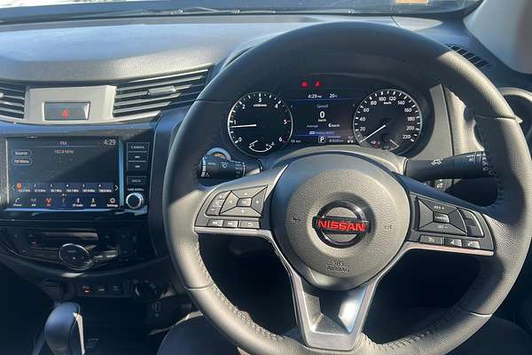 2025 Nissan Navara PRO-4X D23 4X4