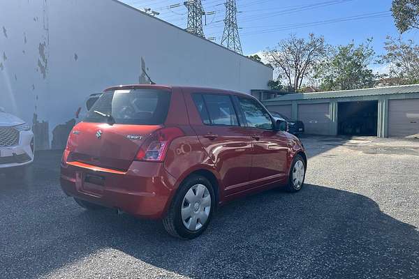 2008 Suzuki Swift GLX RS415
