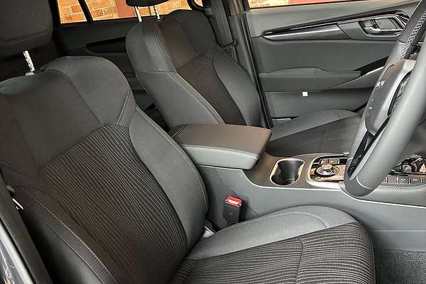 2025 Isuzu MU-X LS-U