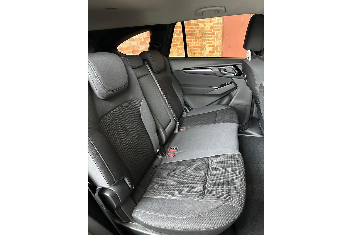 2025 Isuzu MU-X LS-U