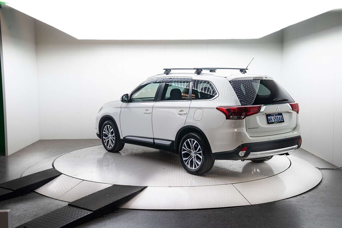 2016 Mitsubishi Outlander XLS ZK