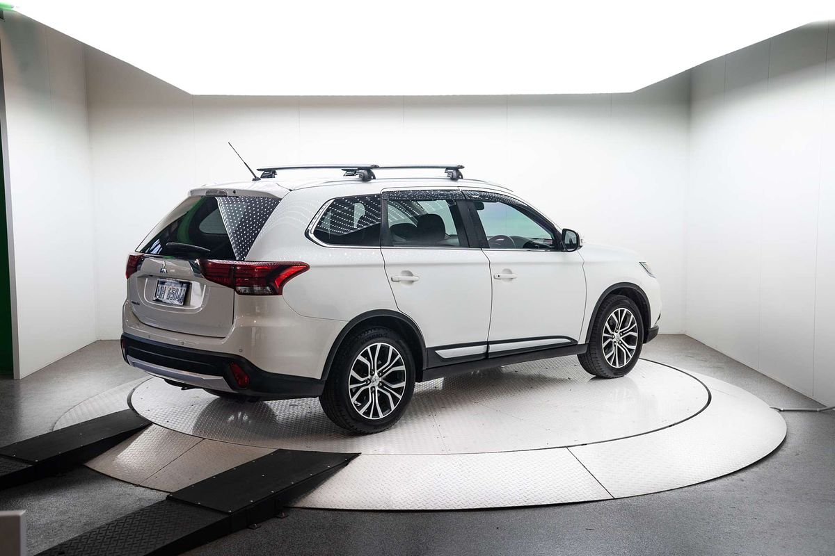 2016 Mitsubishi Outlander XLS ZK