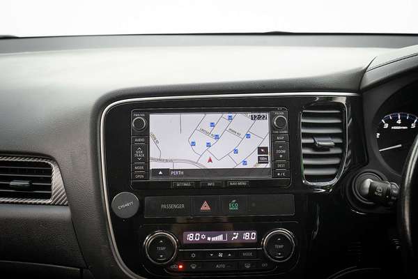 2016 Mitsubishi Outlander XLS ZK