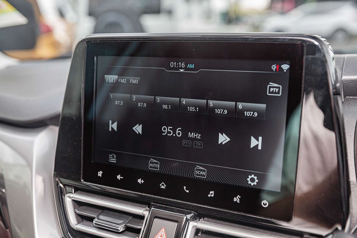 2025 Suzuki Fronx Hybrid KW