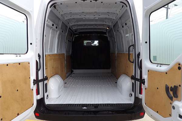 2025 Renault Master Pro 110kW X62 Phase 2 LWB Mid Roof