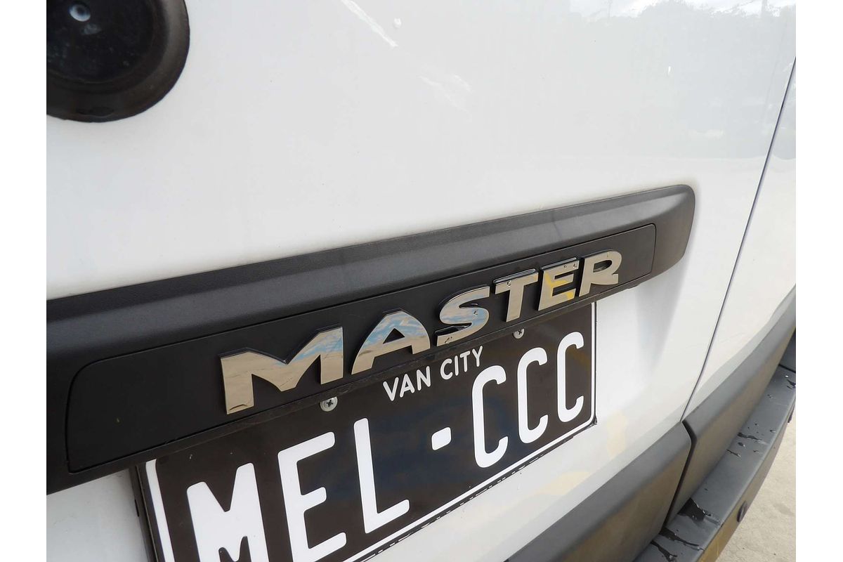 2025 Renault Master Pro 110kW X62 Phase 2 LWB Mid Roof