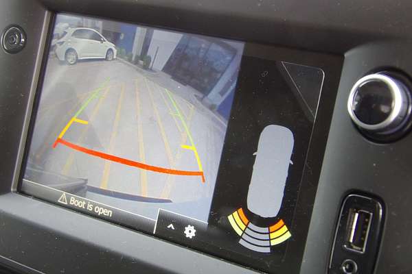 2025 Renault Master Pro 110kW X62 Phase 2 LWB Mid Roof