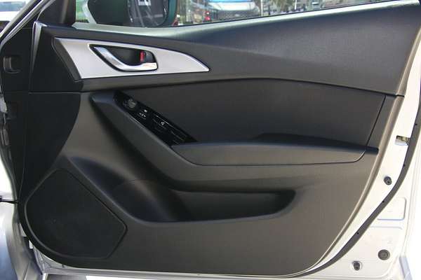 2018 Mazda 3 SP25 BN Series